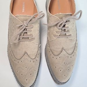 Beautiful Diesel, Platform, Wing tipped canvas Oxford  size 44 us 10.5-11